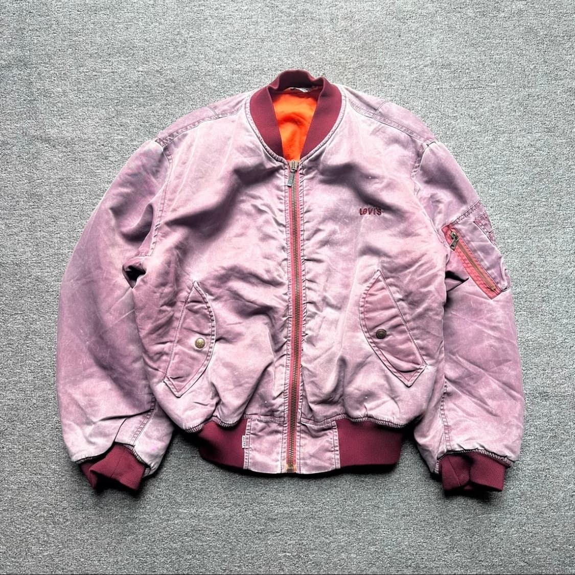 90s Vintage Levi‘s 리바이스 더스트 핑크 MA-1 자켓 상품이미지1