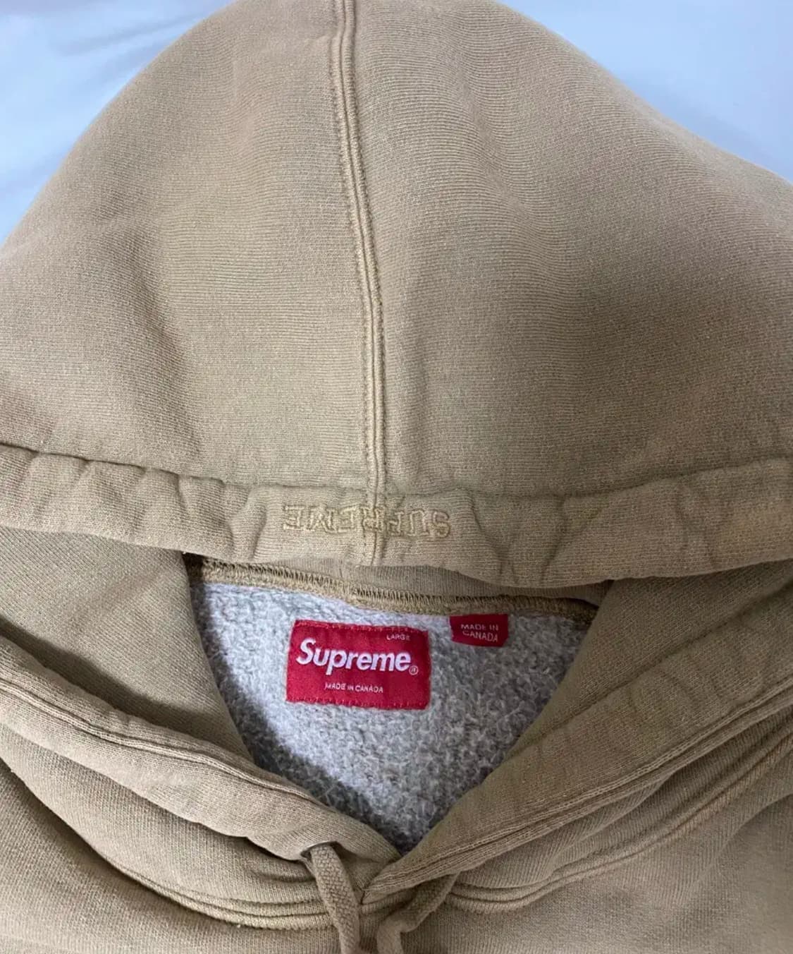 슈프림 오버다이드 후드 L 사이즈 큰 하자 없는   살짝의 사용감만 있습 상품이미지3