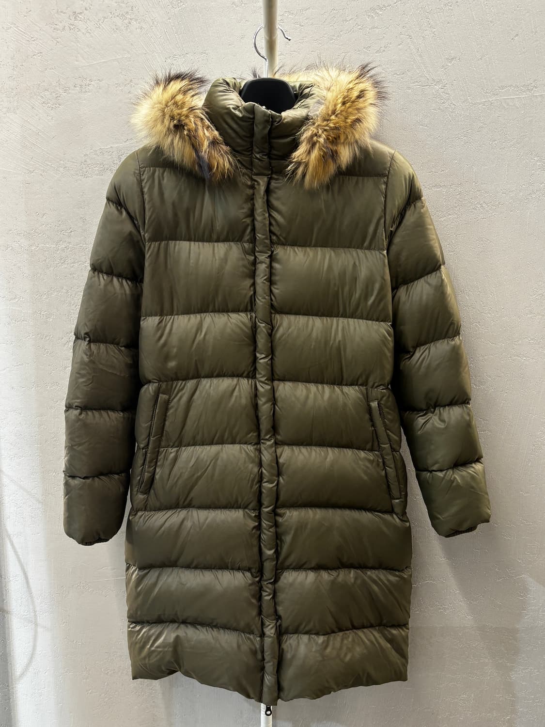 듀베티카 그레이 구스다운 여성 롱패딩 카키 44 상품이미지2