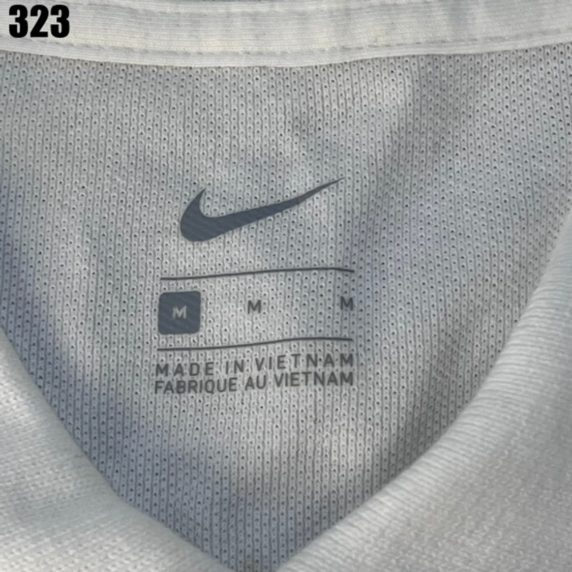 나이키 화이트 카라 반팔티  상품이미지2