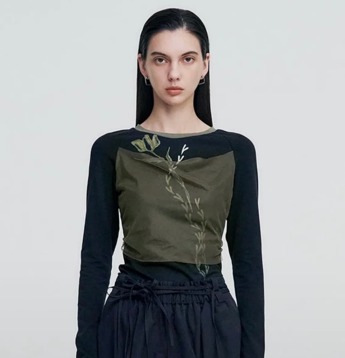 킴지수 메쉬 레이어드 롱슬리브 상품이미지1