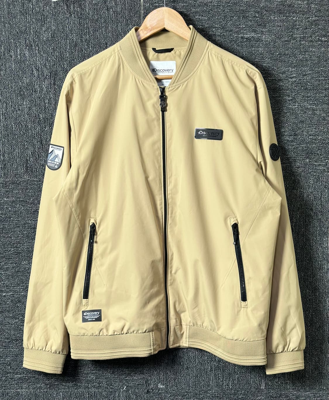 디스커버리 경량 봄버 자켓 베이지 105 상품이미지1