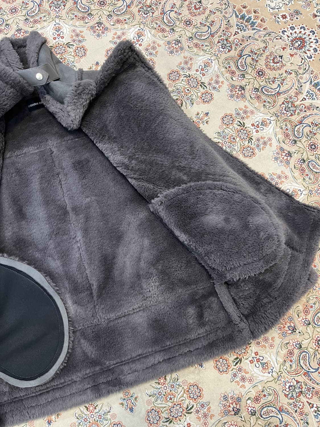 코데즈컴바인 비대칭 하이넥 무스탕 자켓 상품이미지6