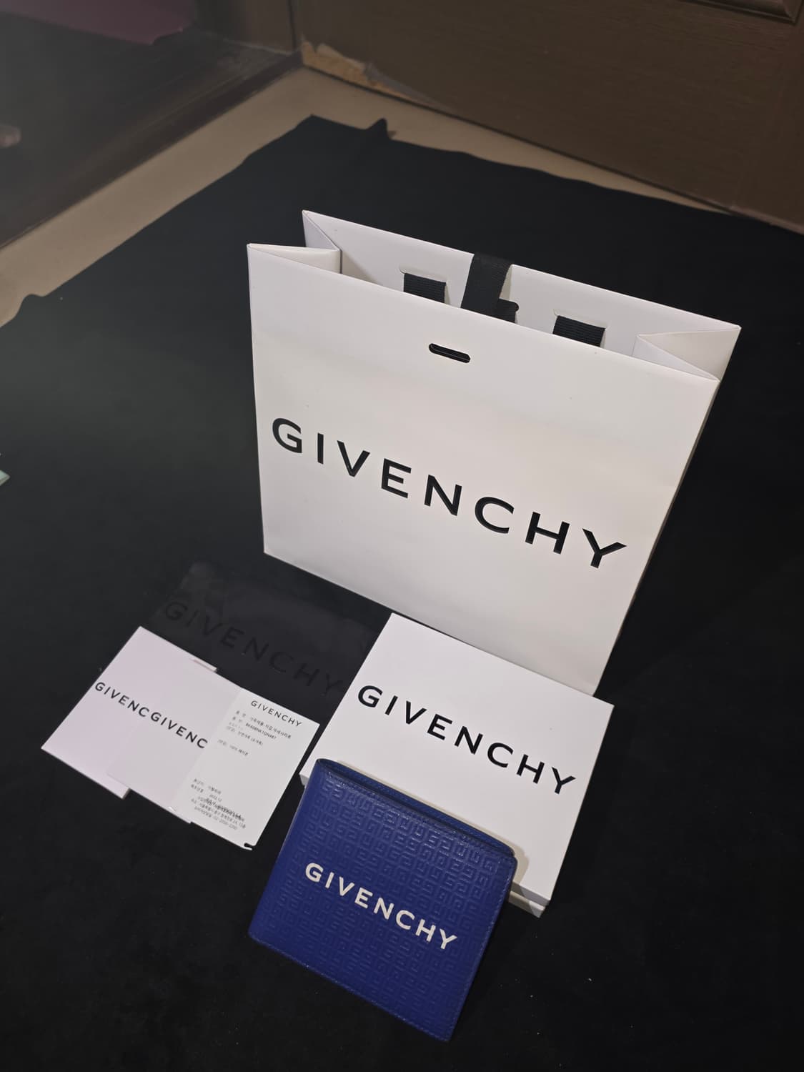 지방시 남성 반지갑 블루 상품이미지4