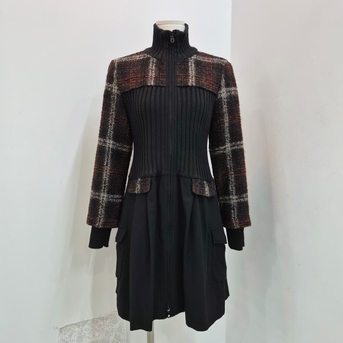 울 체크 니트 하이넥 원피스 코트 상품이미지1