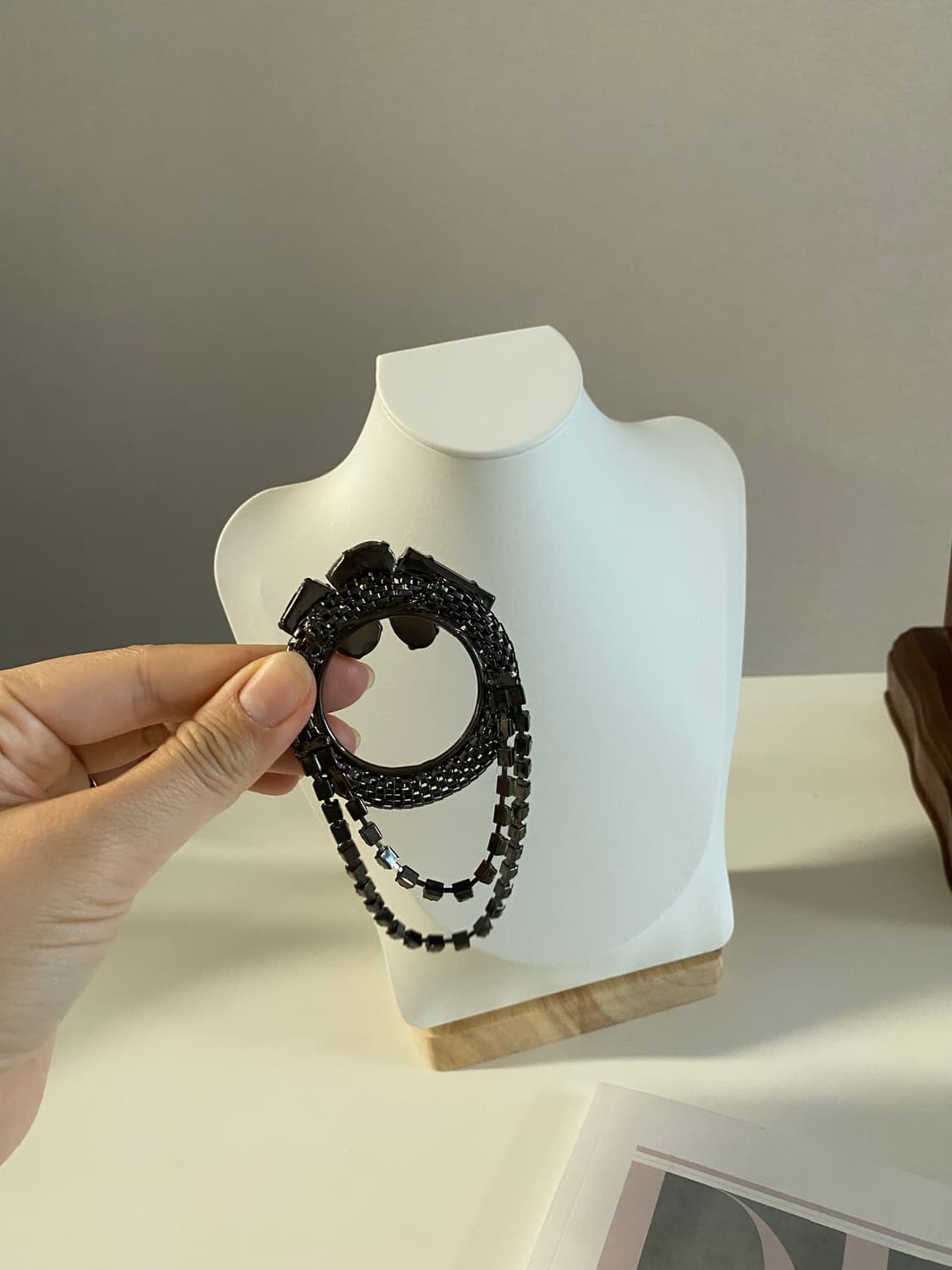 빈티지 메탈 큐빅 브로치 상품이미지5