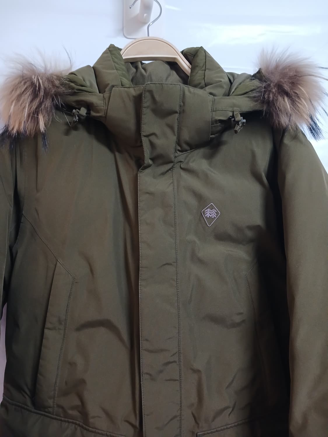 (95)코오롱스포츠 고어텍스 여성 다운패딩점퍼 카키 상품이미지3