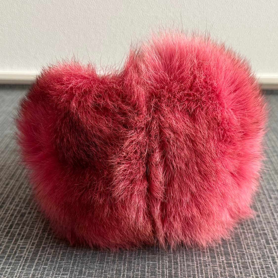 케이트앤켈리 KATENKELLY 핑크 퍼 방한 털 귀마개 이어 워머 상품이미지2