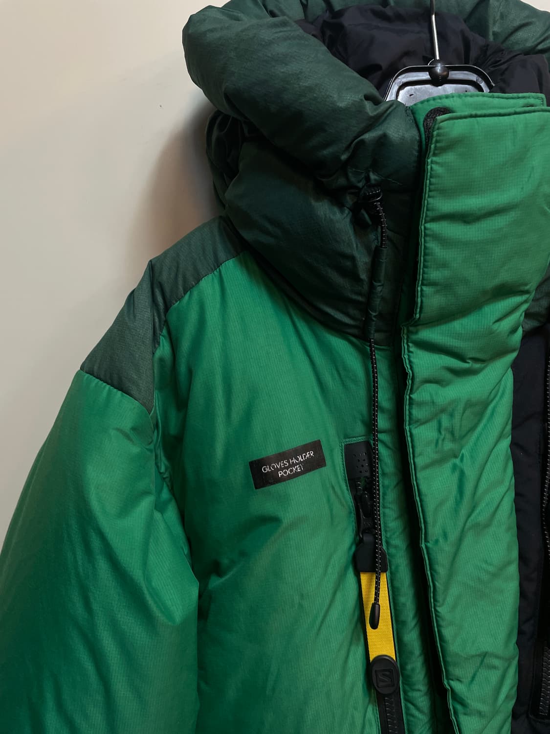 살로몬 구스 헤비 패딩 상품이미지3