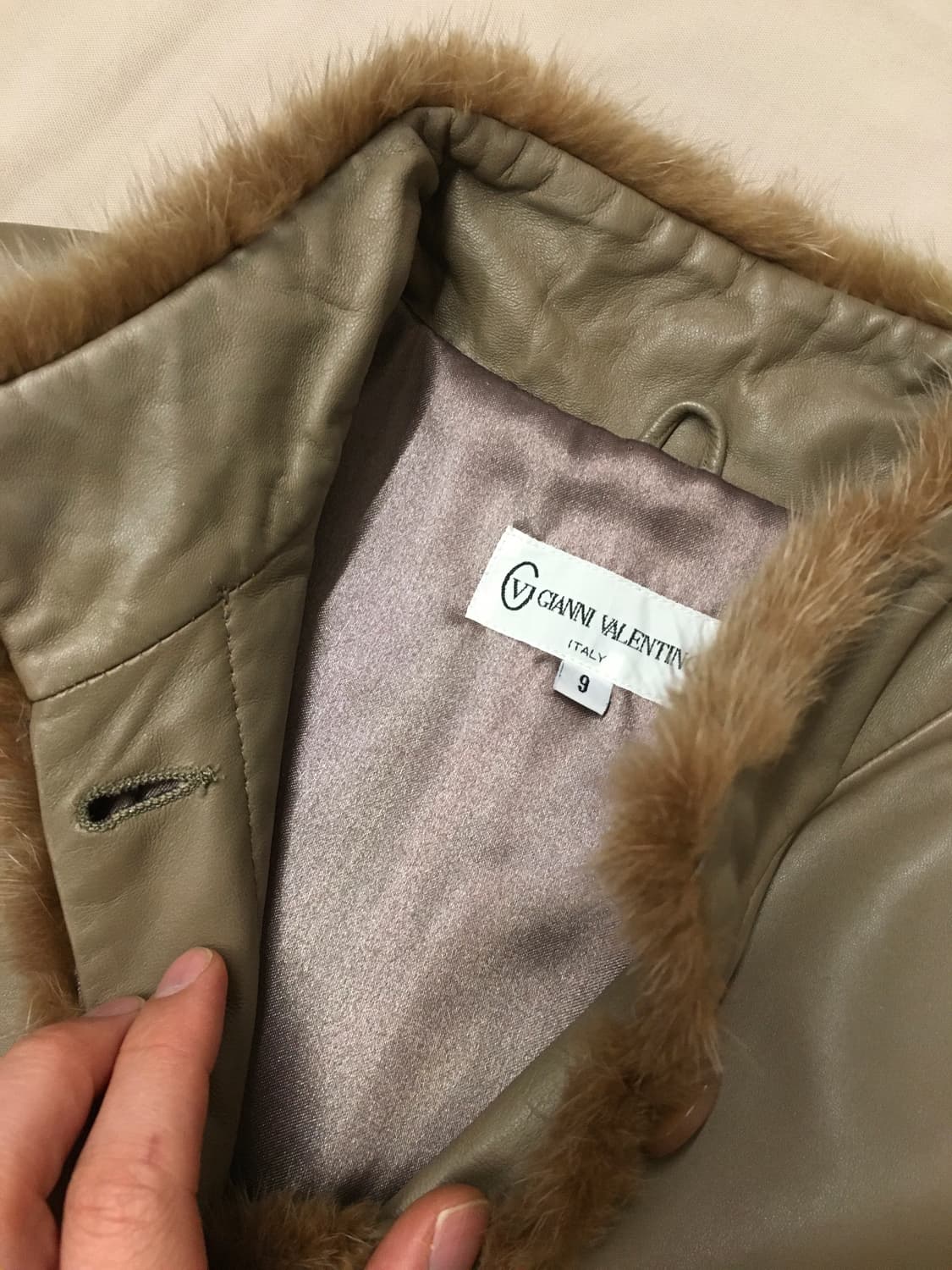 급처! 지아니 발렌티노 퍼 레더바켓 상품이미지5