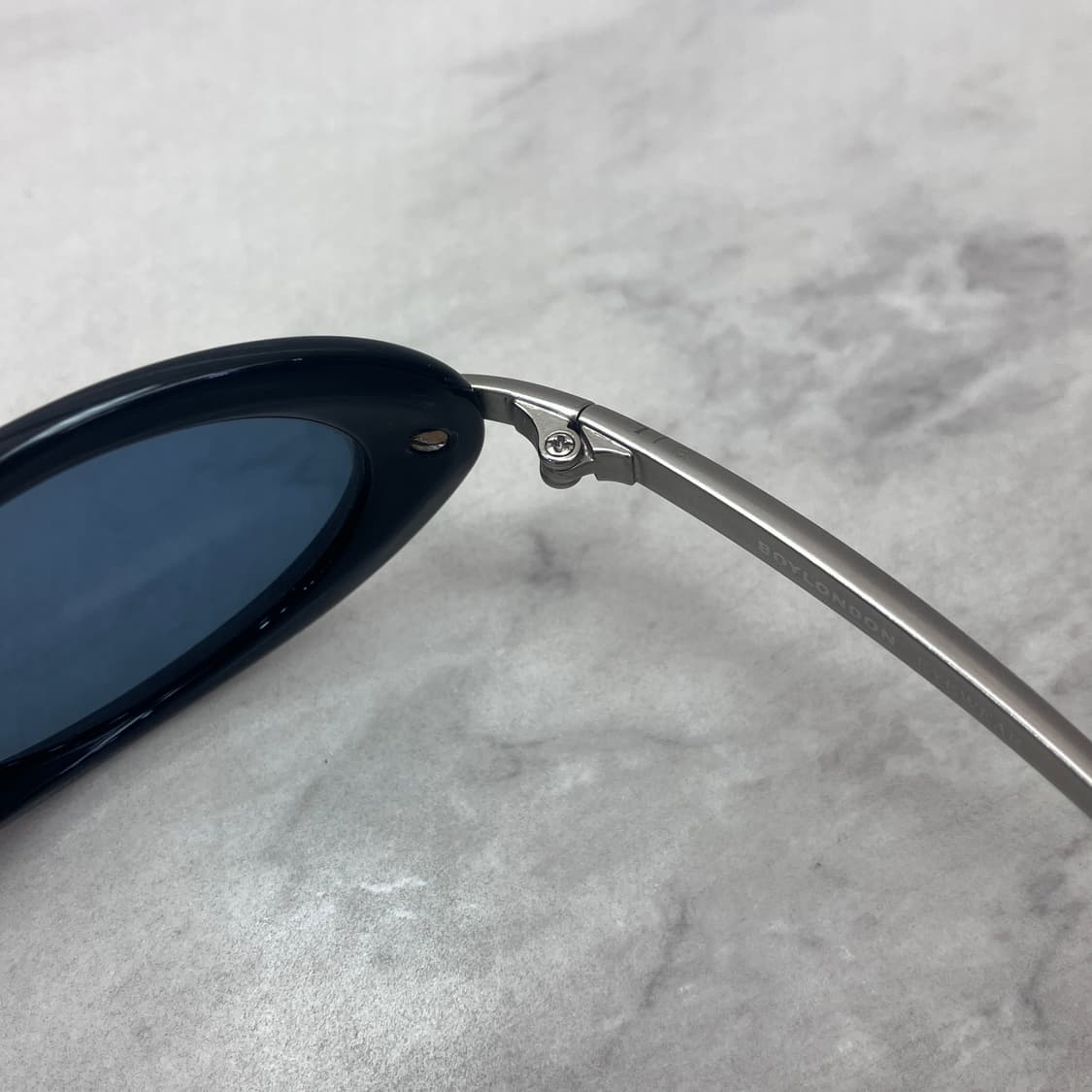 D10 보이런던 BOYLONDON 블랙 실버 빈티지 오벌 선글라스 상품이미지3