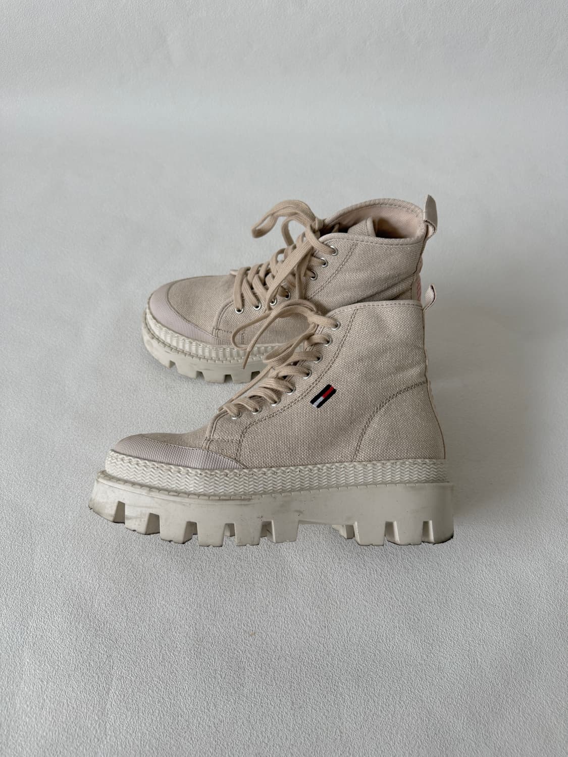 [235]타미힐피거 진스(TOMMY JEANS) 워커 상품이미지1