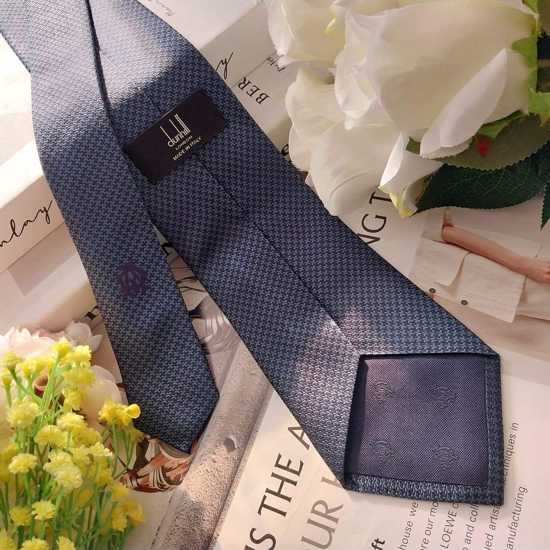 던힐 실크 네이비 넥타이 8cm A+등급 K1325
 상품이미지4