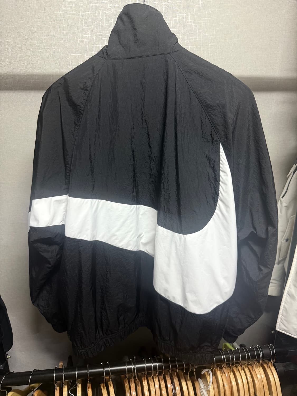 나이키 빅스우시 바람막이 상품이미지5