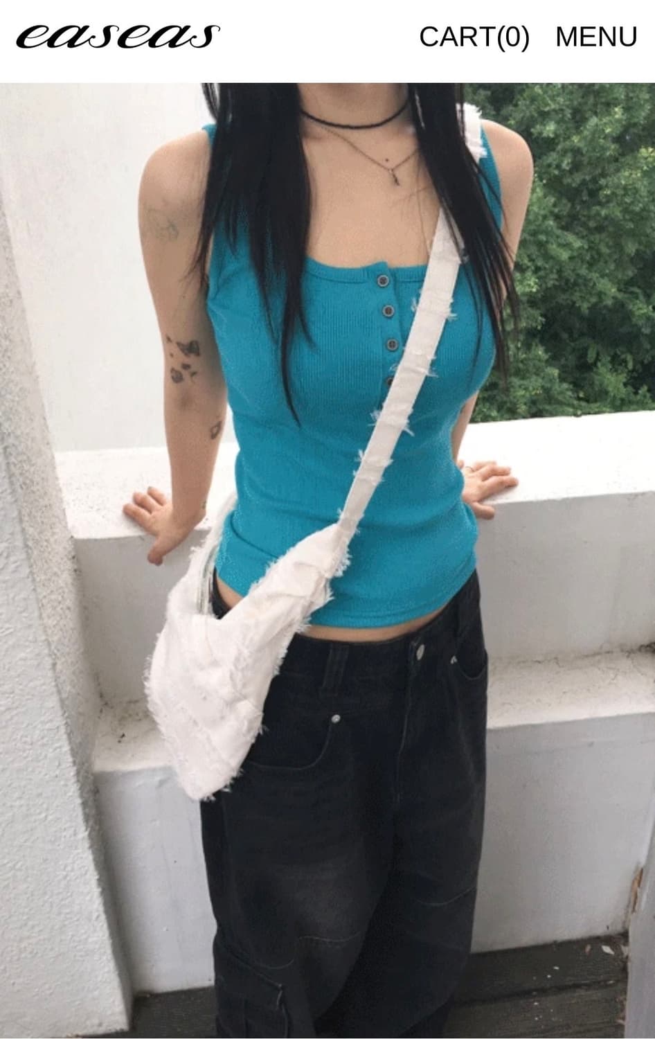 이즈이즈 버튼 슬리브리스 Touch Button Sleeveless 상품이미지2