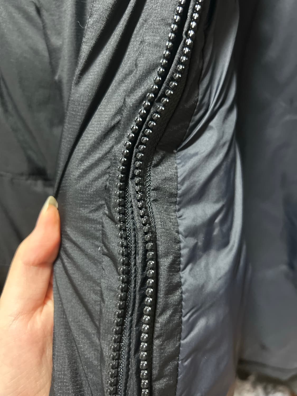 노스페이스 히말라야 패딩 블랙 150 상품이미지3