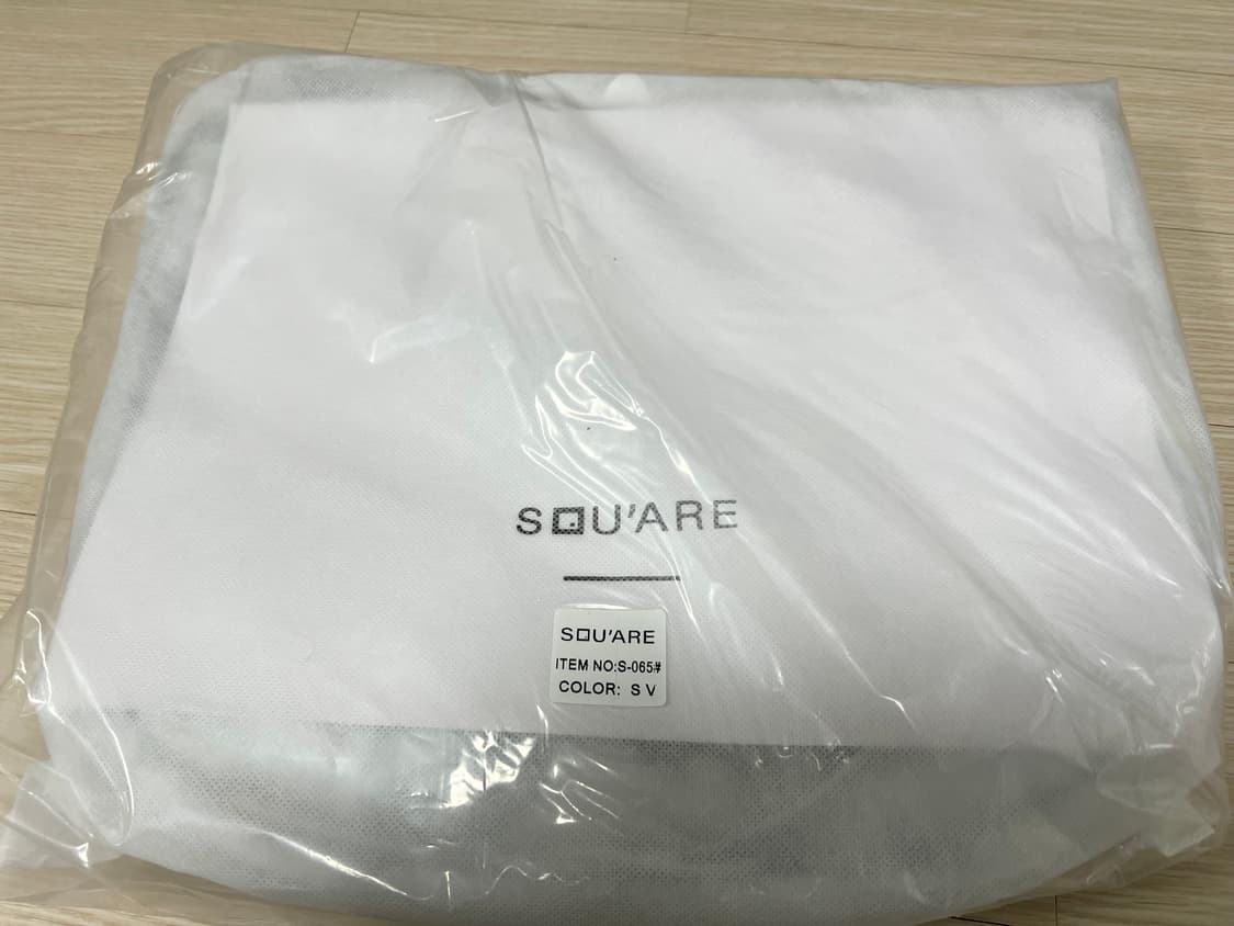 [새상품] 스퀘어라인 리나 크로스백 숄더백 실버 상품이미지6