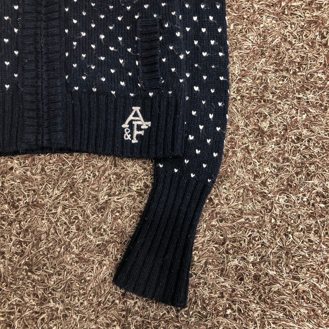 아베크롬비 울프죠 노르딕 하트 패턴 니트 집업 자켓 상품이미지3