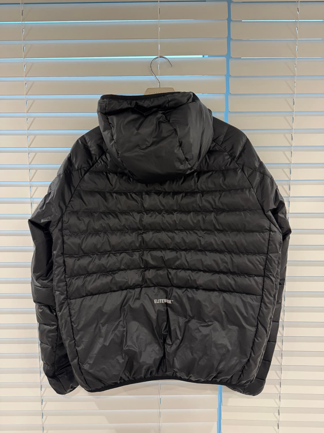 코르테이즈 경량 패딩 상품이미지2