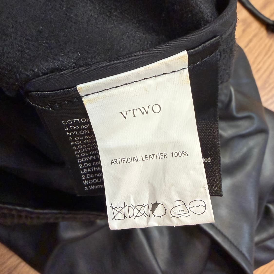 VTWO 비건레더 쇼츠 상품이미지3