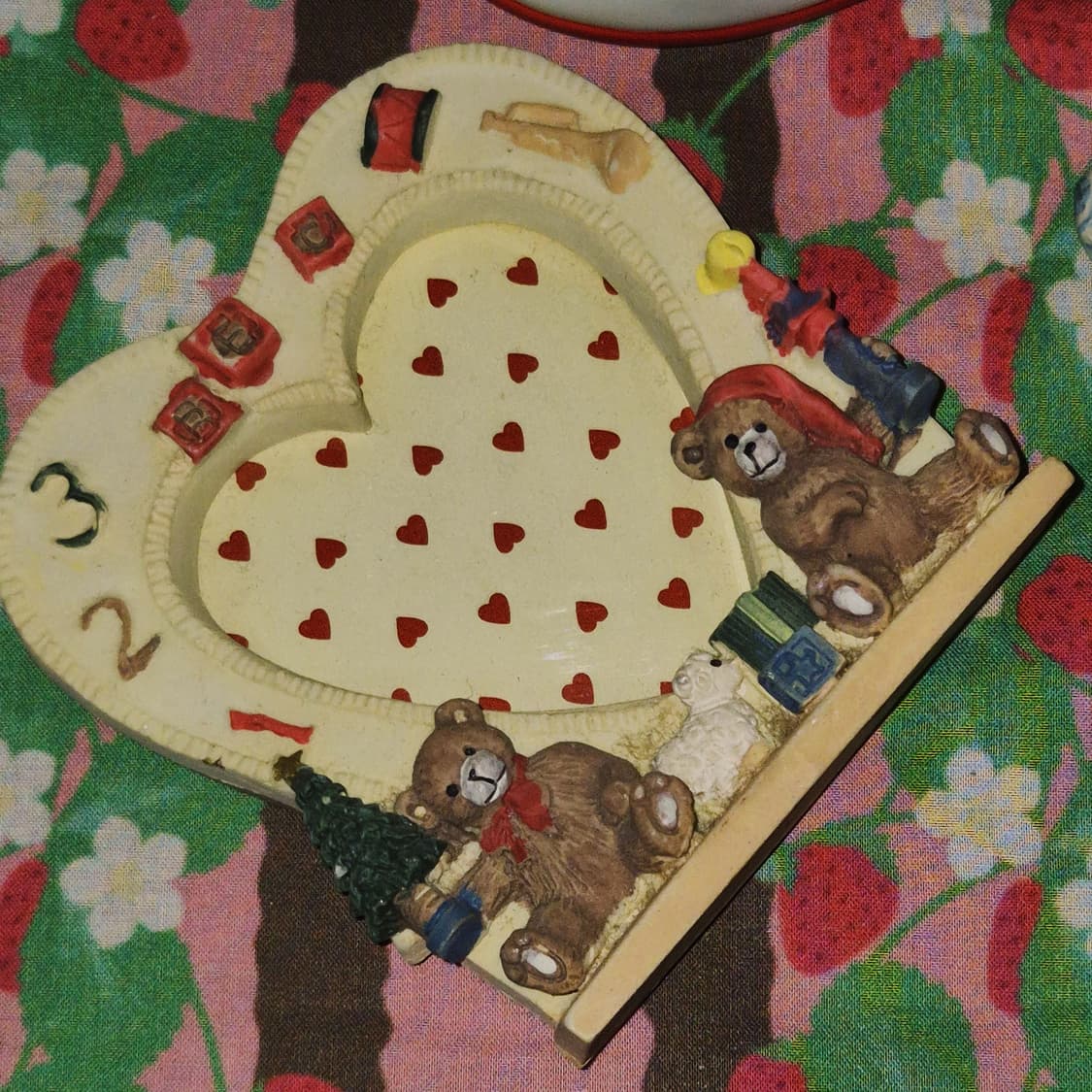 90s 레트로 테디베어 하트 피겨린 액자 상품이미지10