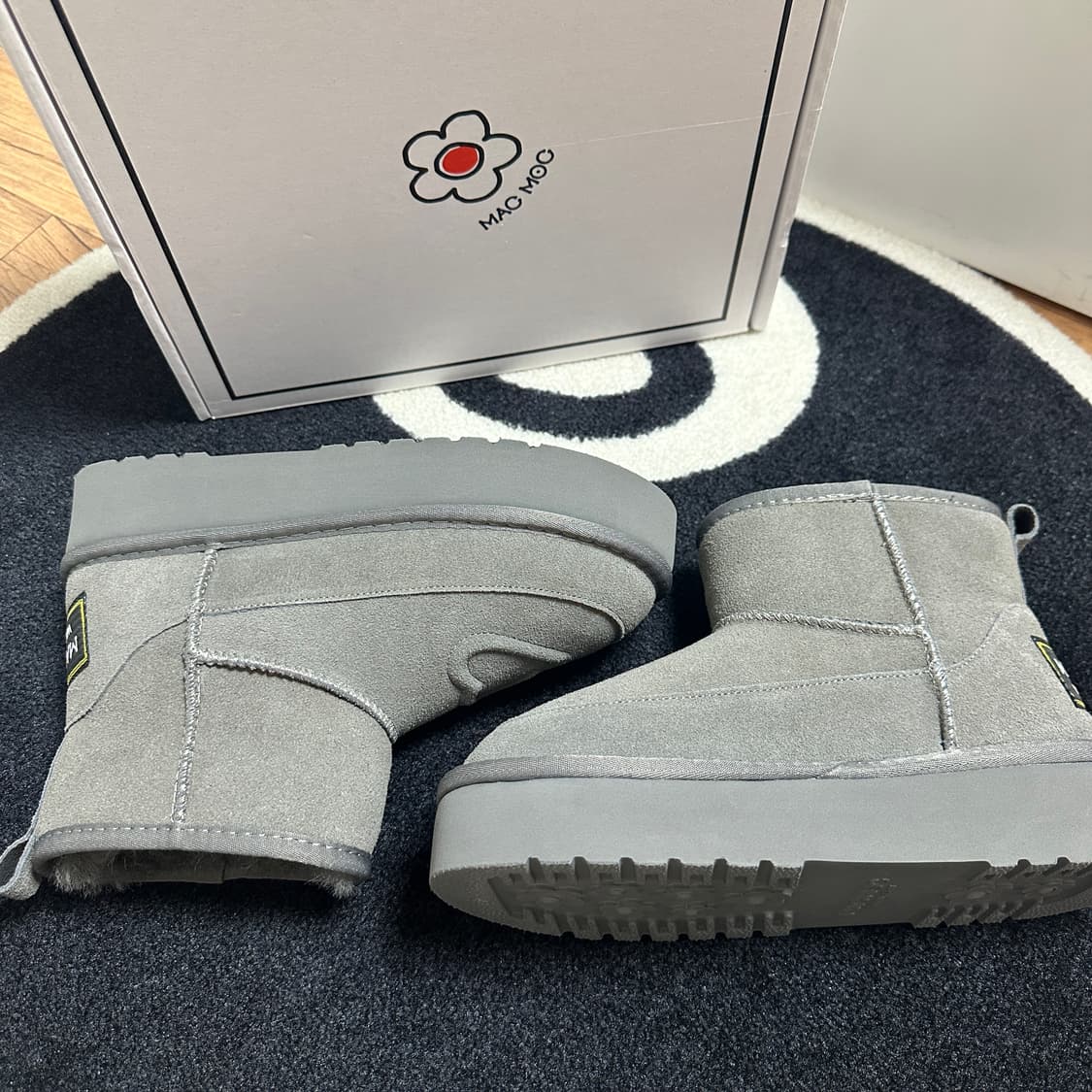 마크모크 어그 부츠 - 그레이 상품이미지1