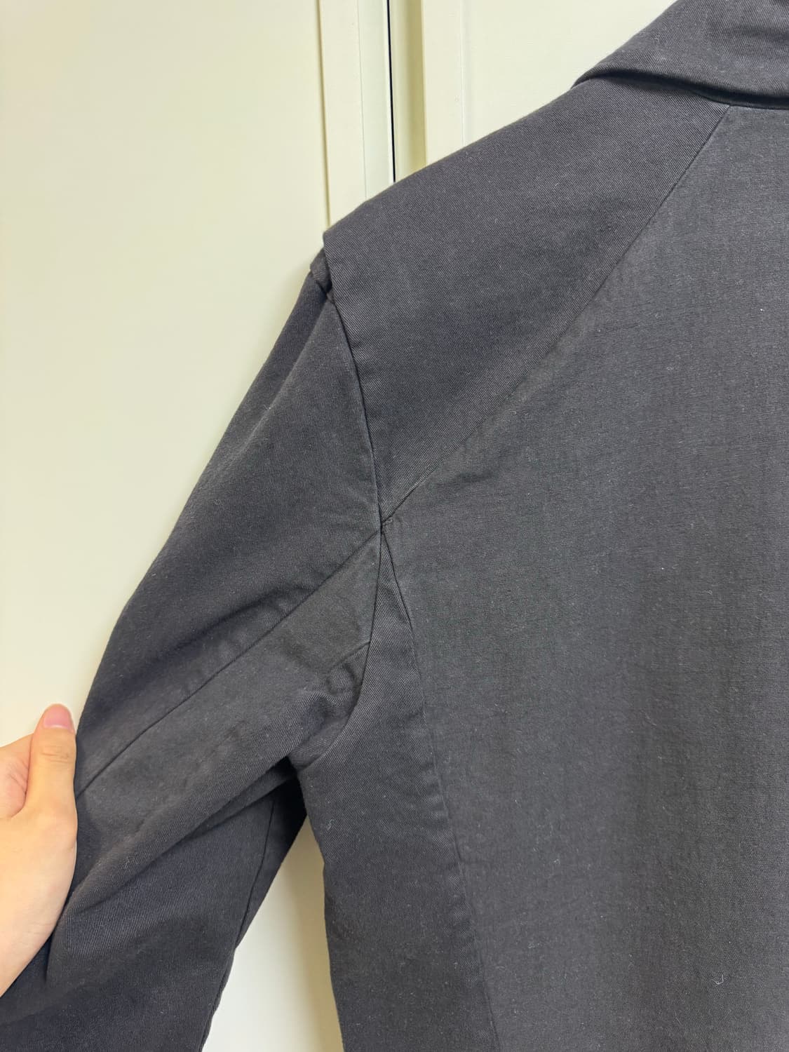 트랜짓(Transit)/블랙 자켓/L(100-105) 상품이미지6