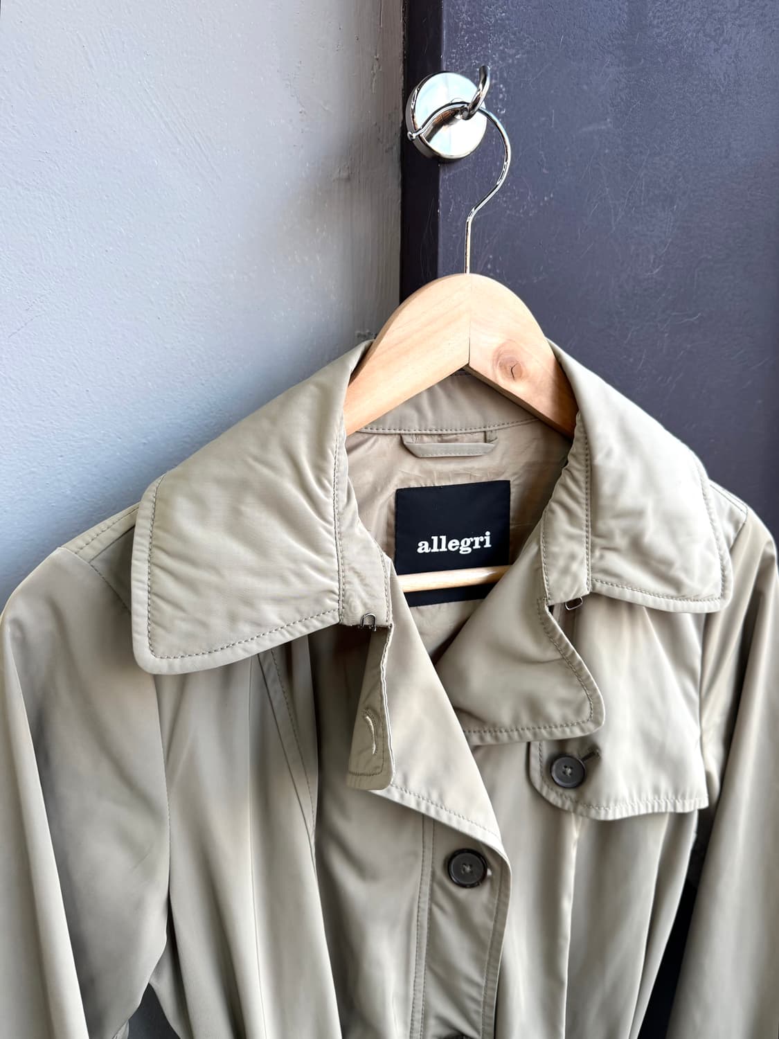 42/ 알레그리 벨티드 나일론 트렌치코트 자켓 상품이미지3