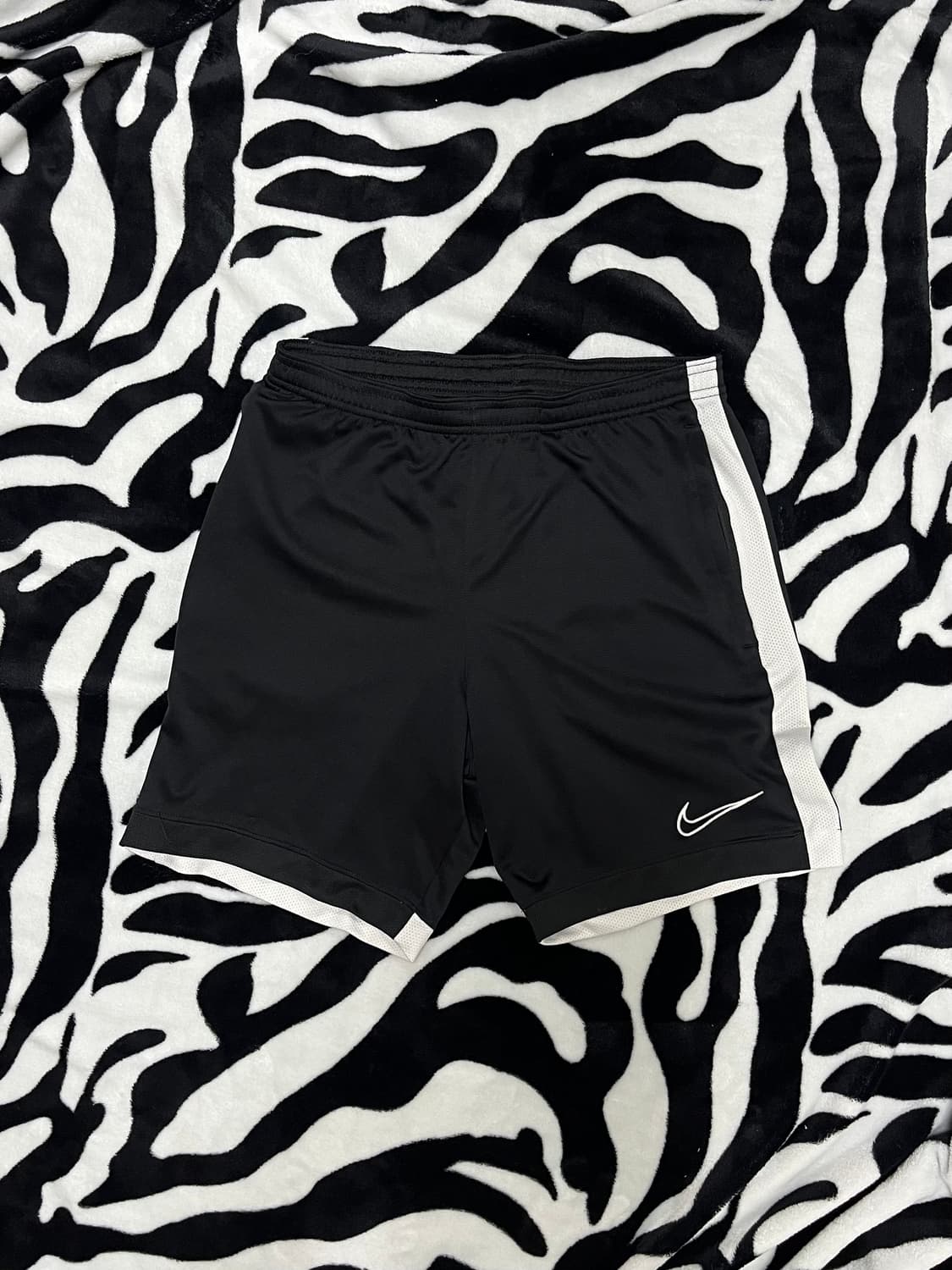 nike training shorts 상품이미지1