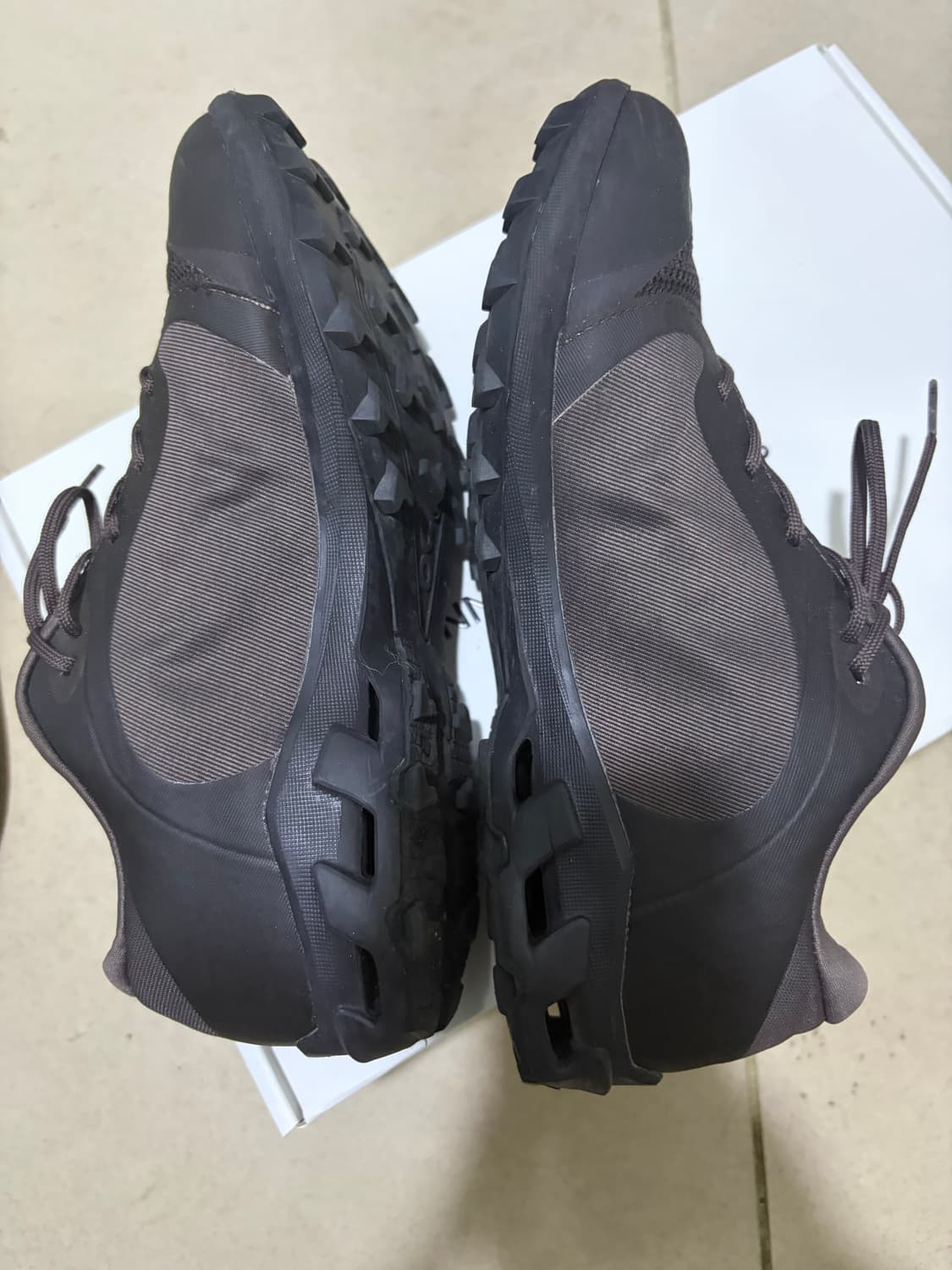 온 러닝 x 포스트 아카이브 팩션 (파프) 클라우드벤쳐 피크 상품이미지4