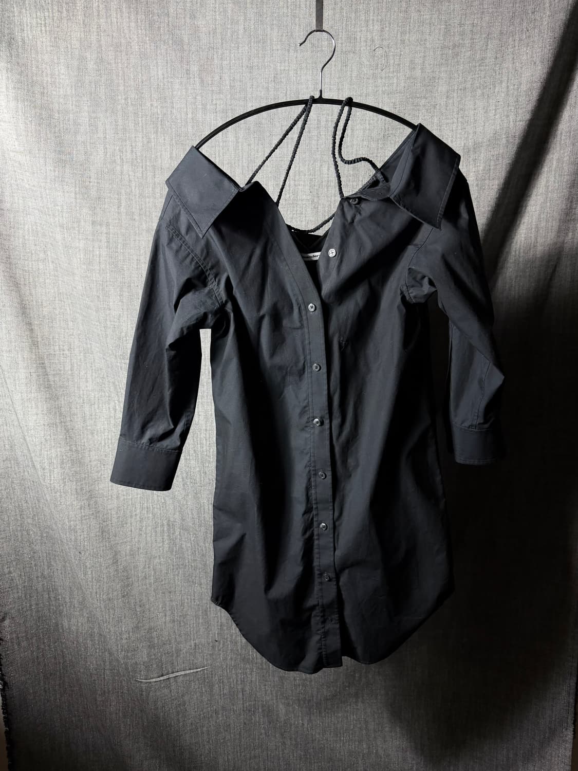 알렉산더왕 셔츠카라 오프숄더 원피스 상품이미지3