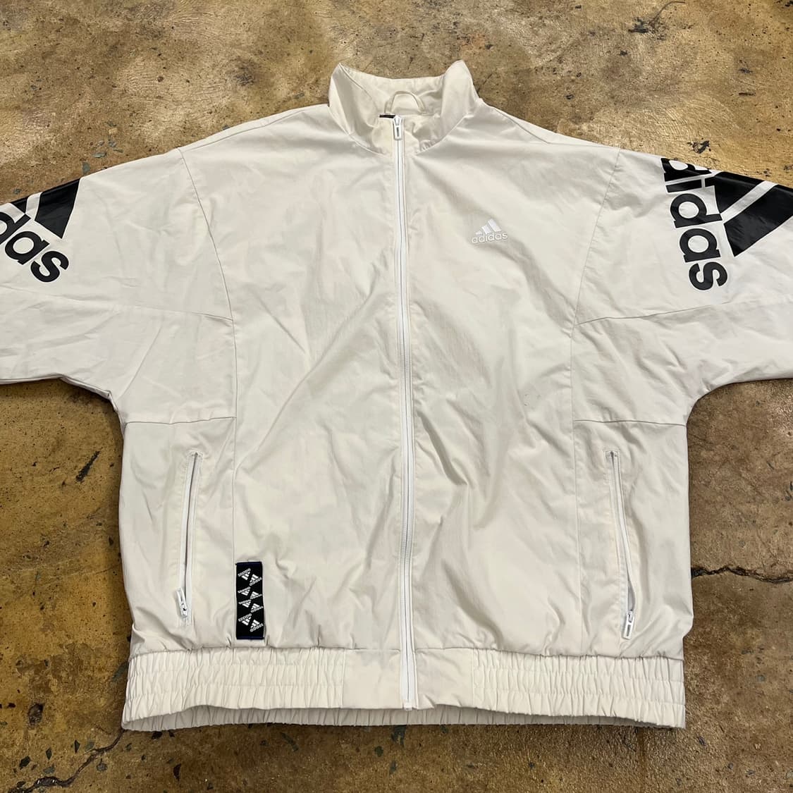 [정품/XL,105] 아디다스 암프린팅 로고 바람막이 b15 상품이미지3