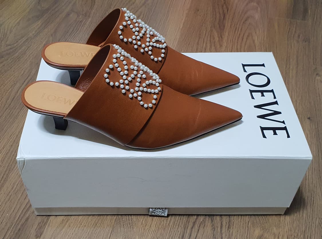 로에베 로고 뮬 슈즈 상품이미지4