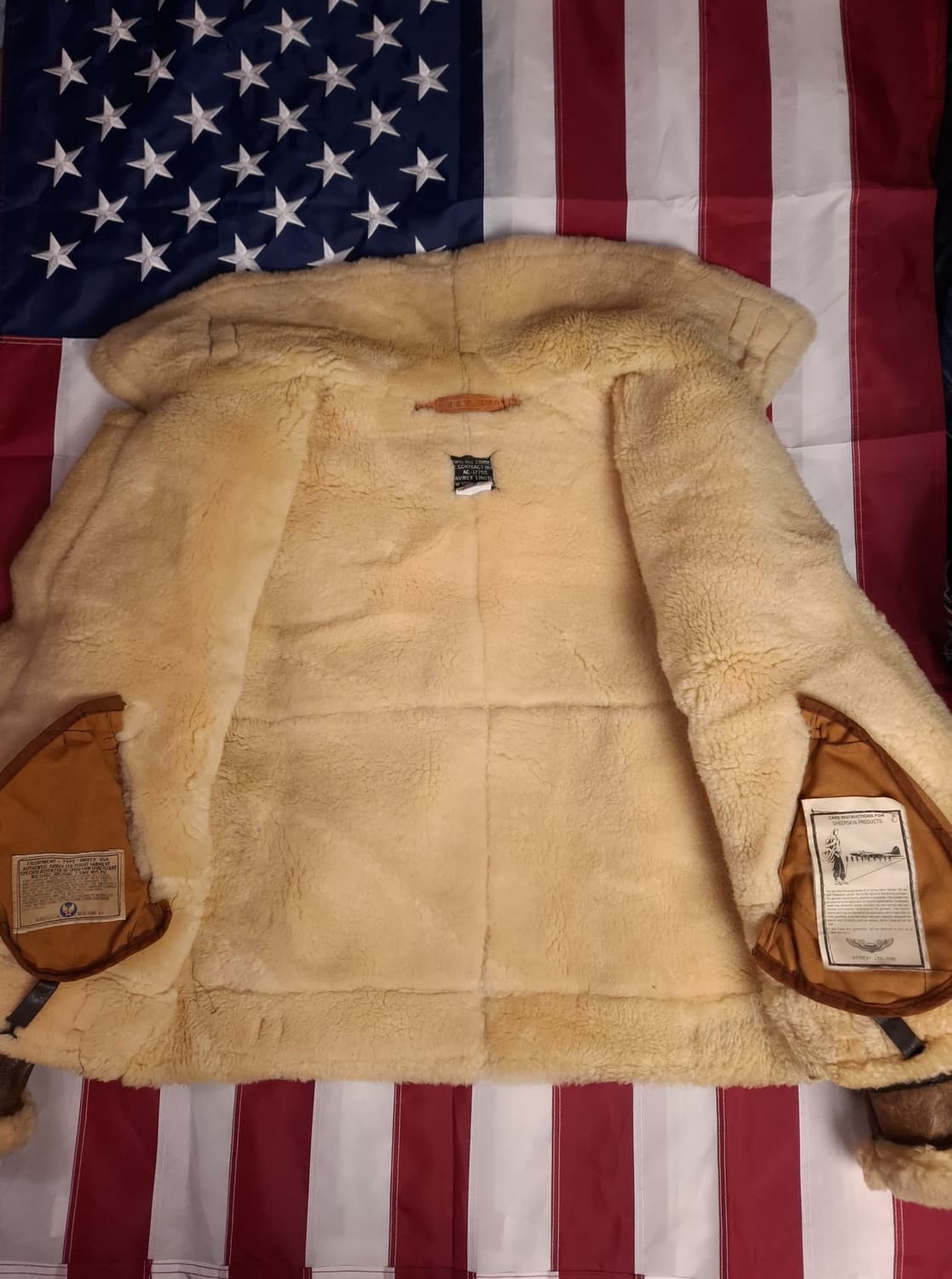 오리지날 미국제조 아비렉스 미공군 B-3 리얼레더 항공 폭격기 무스탕 상품이미지8