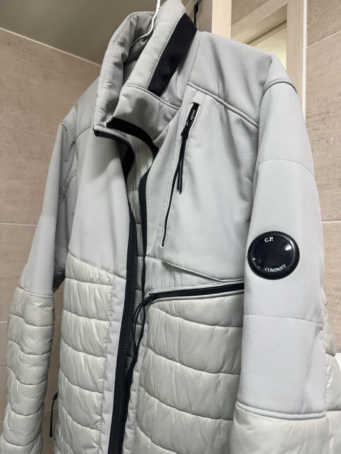 Cp컴퍼니 경량패딩 상품이미지2