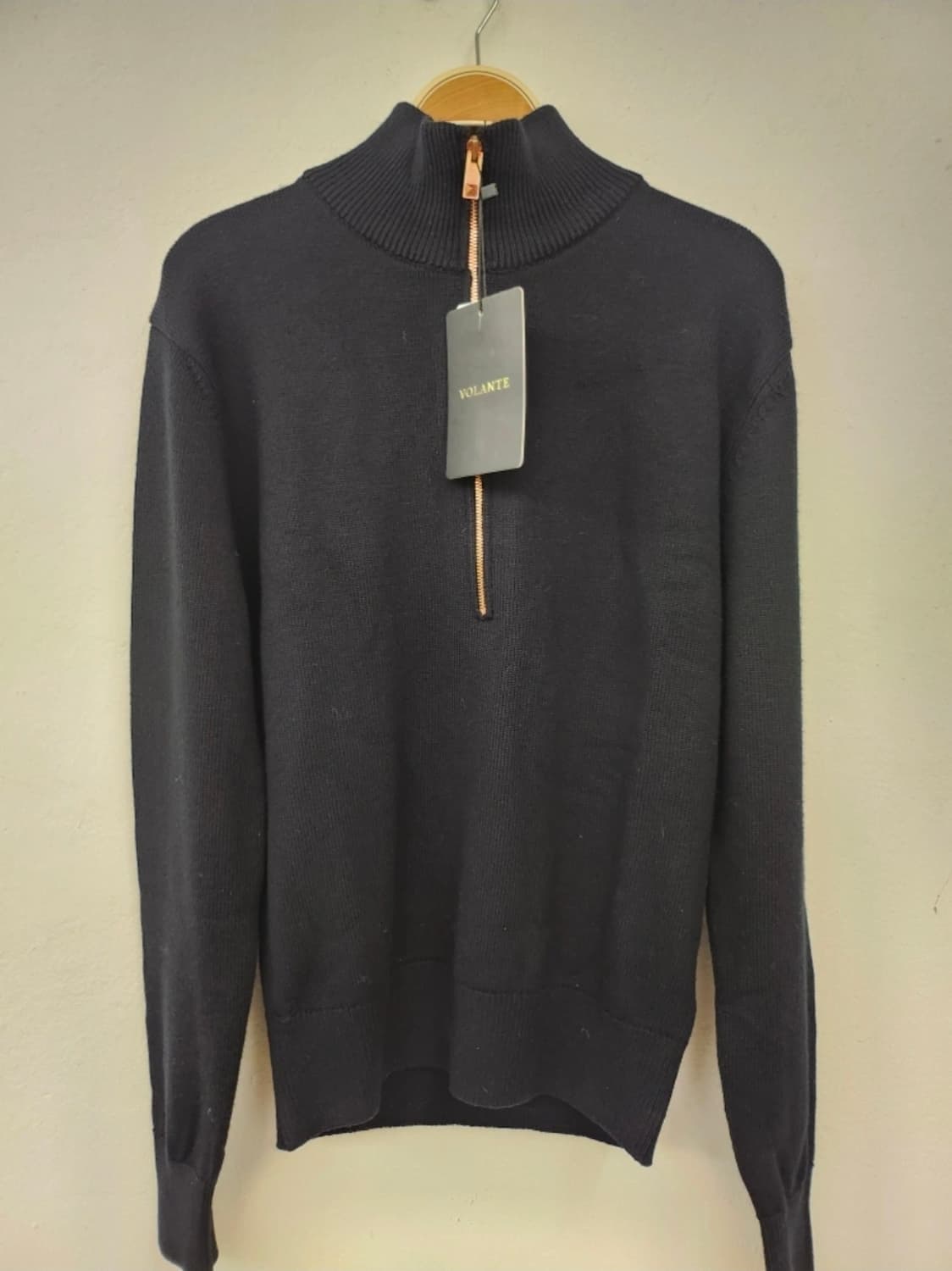 볼란테 니트 반집업 상품이미지1