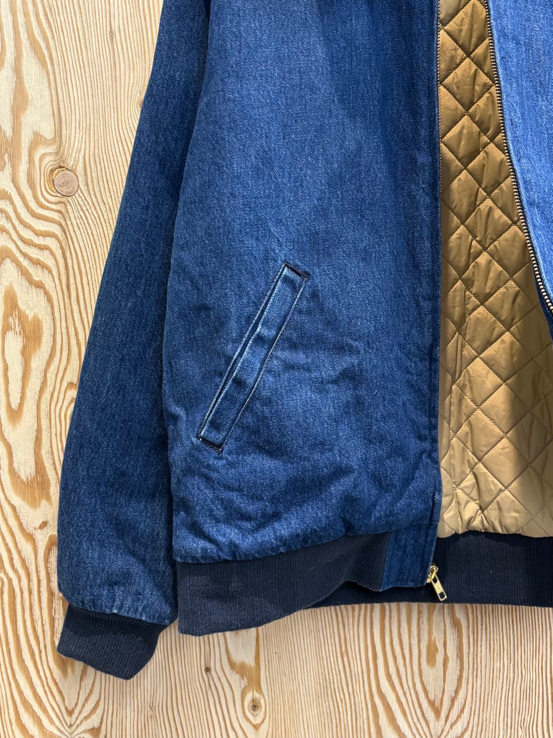 리바이스 프리미엄 베이 스트릿 봄버 시어링 자켓 상품이미지2