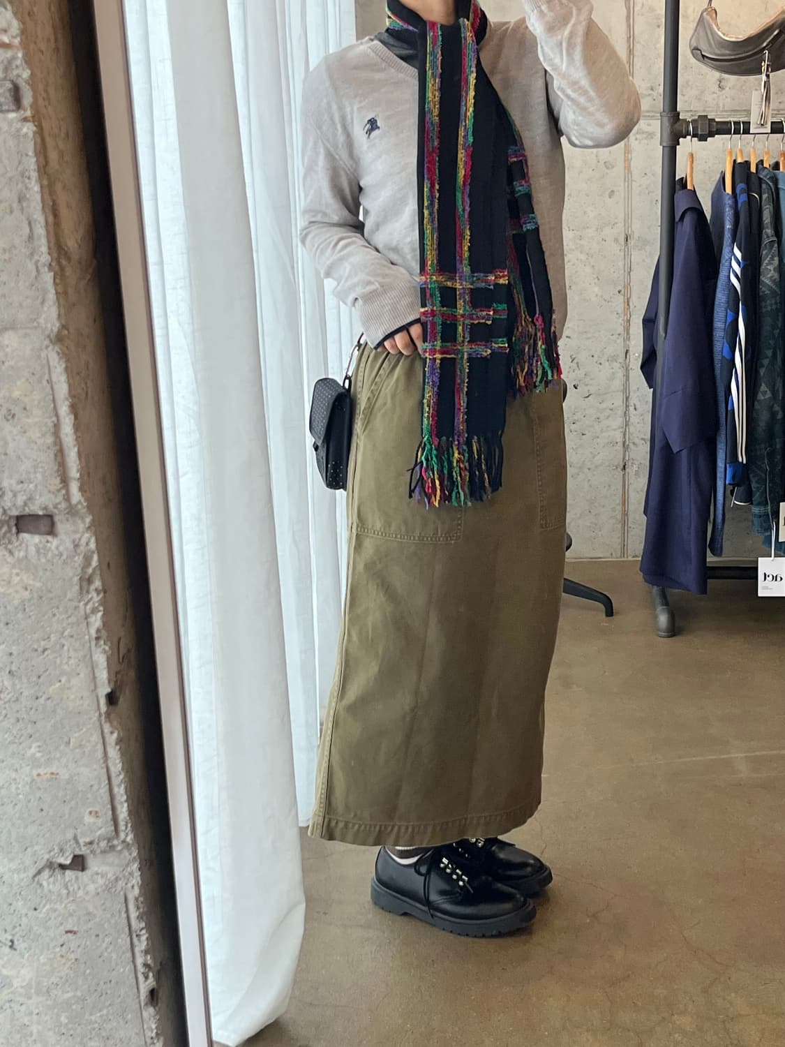 트위드 체크패턴 머플러 블랙 상품이미지9