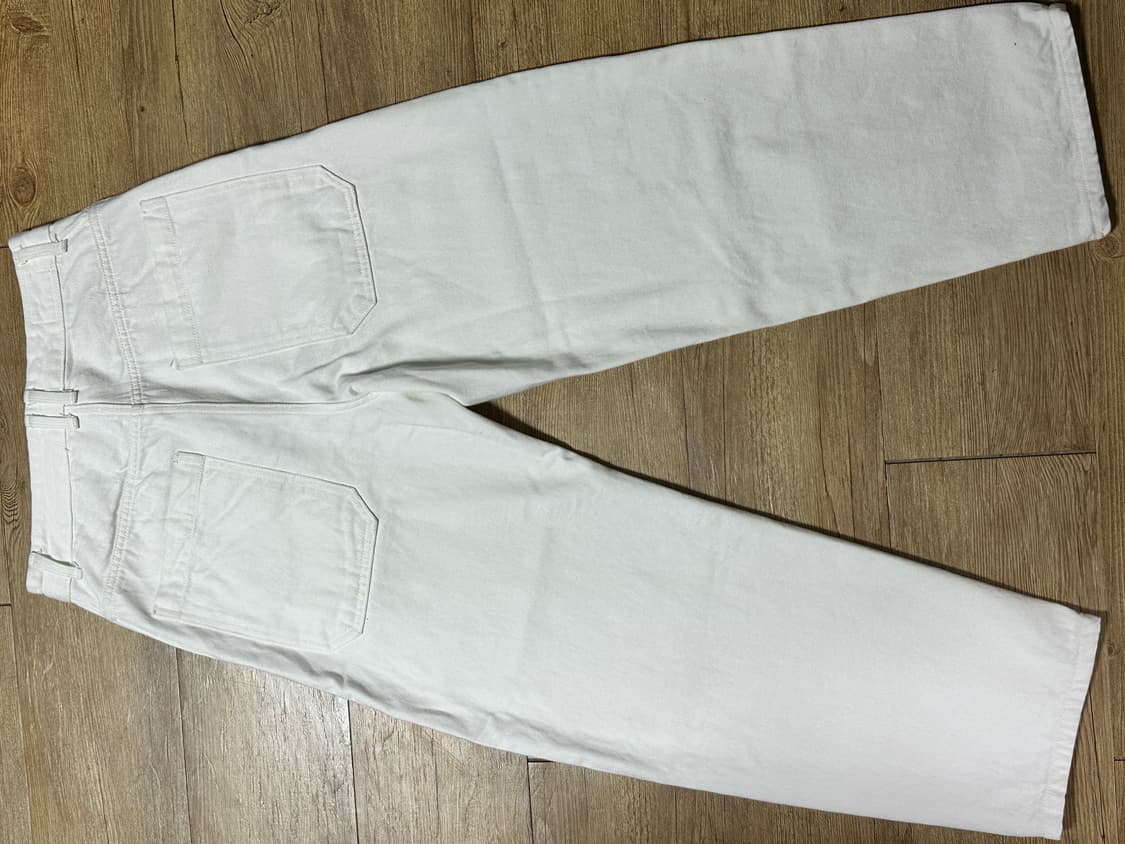 아트이프액츠 원턱 커브드 데님 오프화이트 상품이미지3