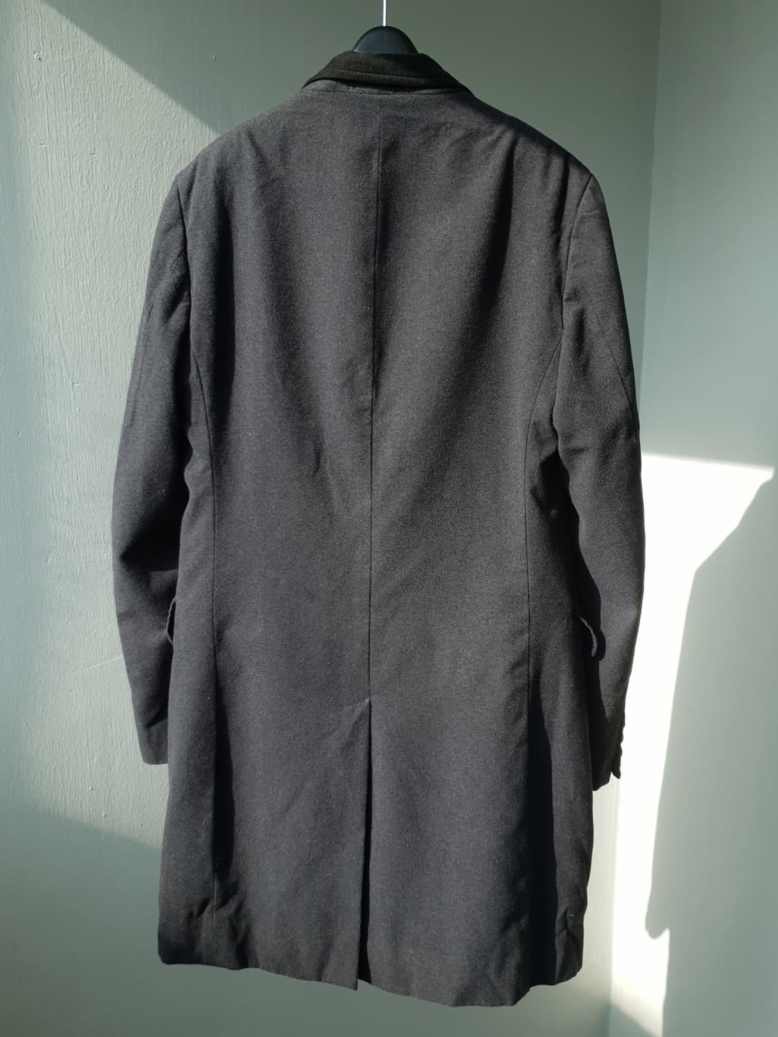 Comme Des Garcons 縮絨
chesterfield coat 상품이미지8