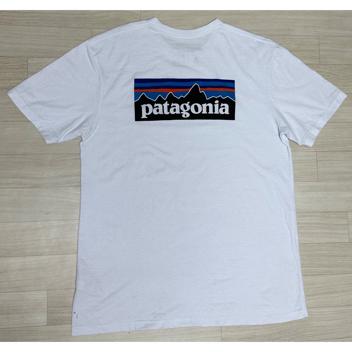 파타고니아 티셔츠 상품이미지2