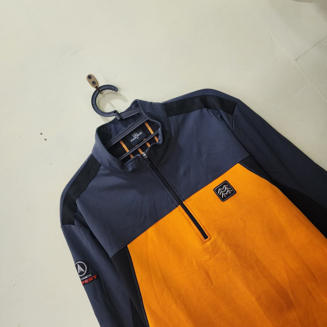 [105] 코오롱스포츠 컬러블럭 하프집업 플리스 상품이미지2