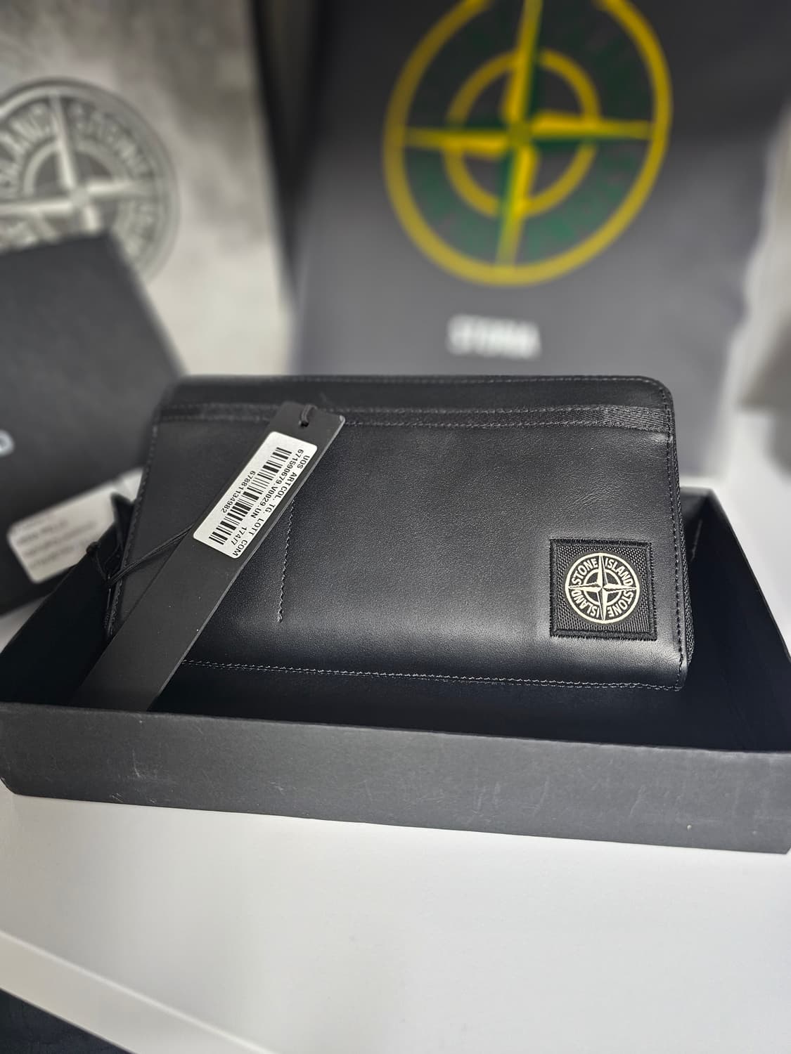 스톤아일랜드 리플렉티브 소가죽 장지갑 (새 상품) 상품이미지2