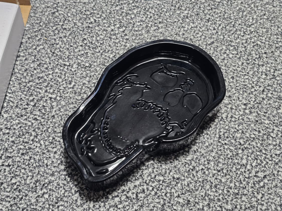 [OS] REVENGE 리벤지 해골 재떨이 상품이미지1