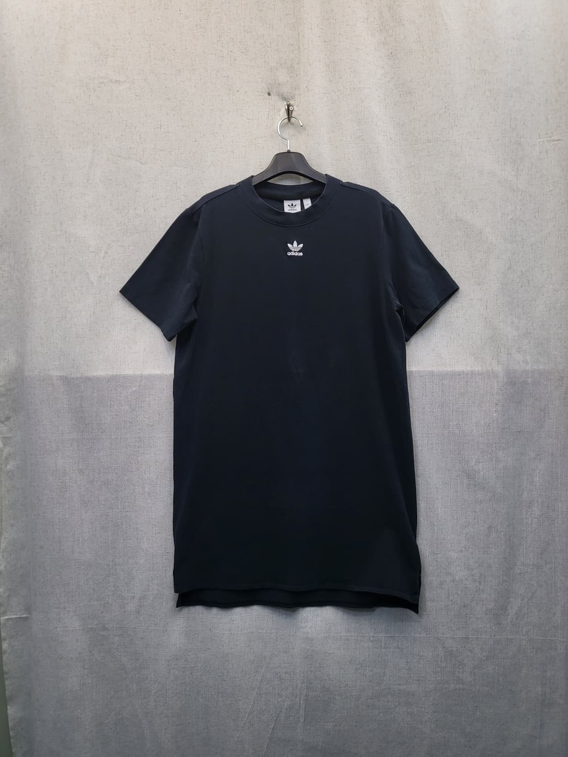 아디다스 반팔 롱 티셔츠 블랙 상품이미지1