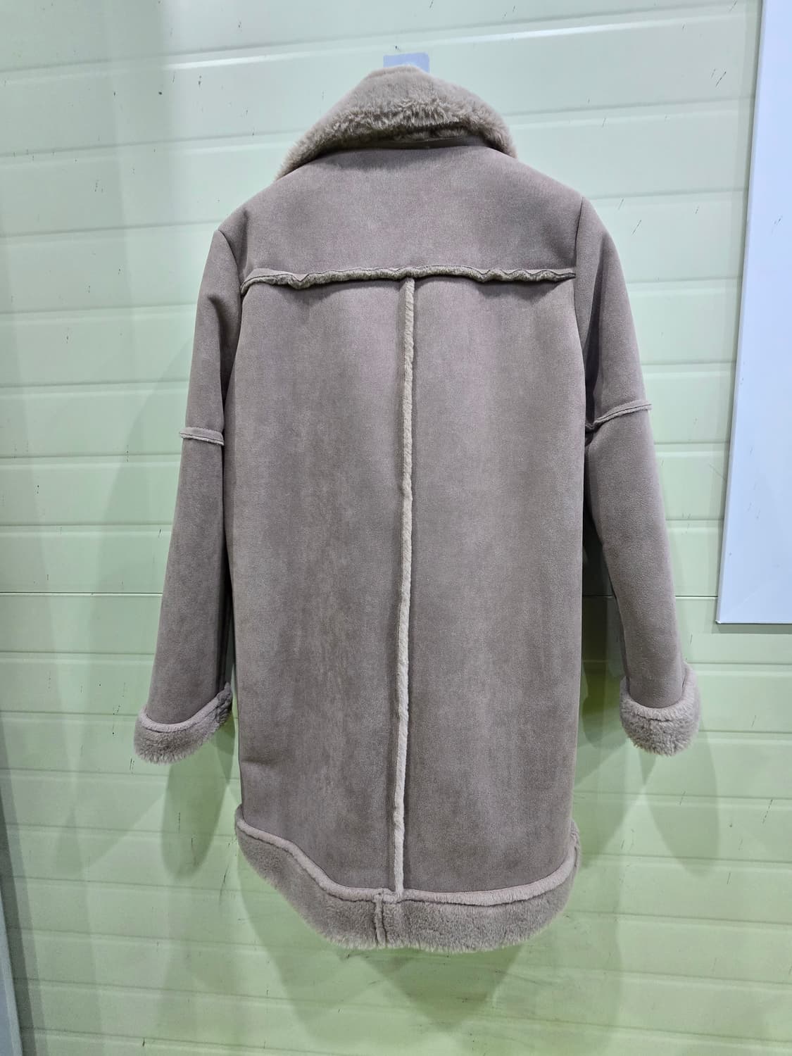 무스탕 코트 베이지 FREE 상품이미지4