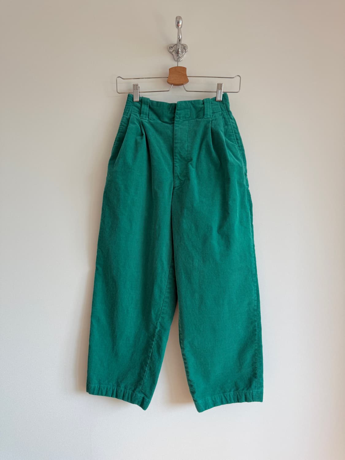 마르니 X 유니클로 코듀로이 팬츠 상품이미지1