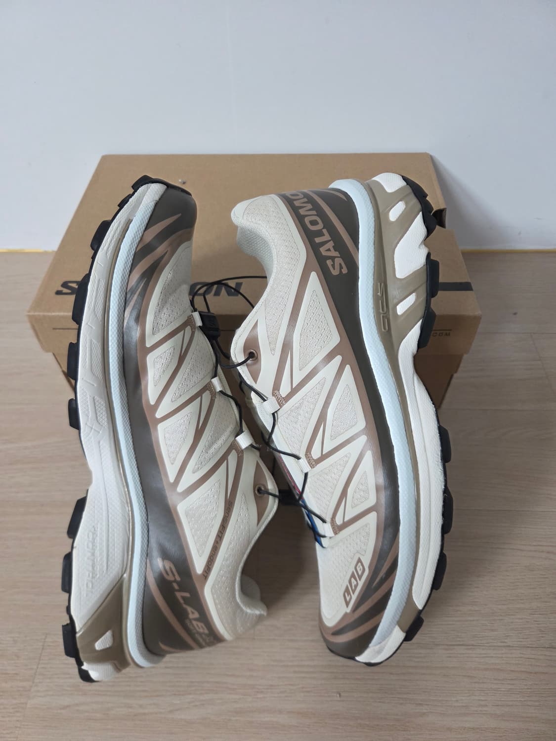 살로몬 XT 6 아몬드 밀크 280 mm 상품이미지7