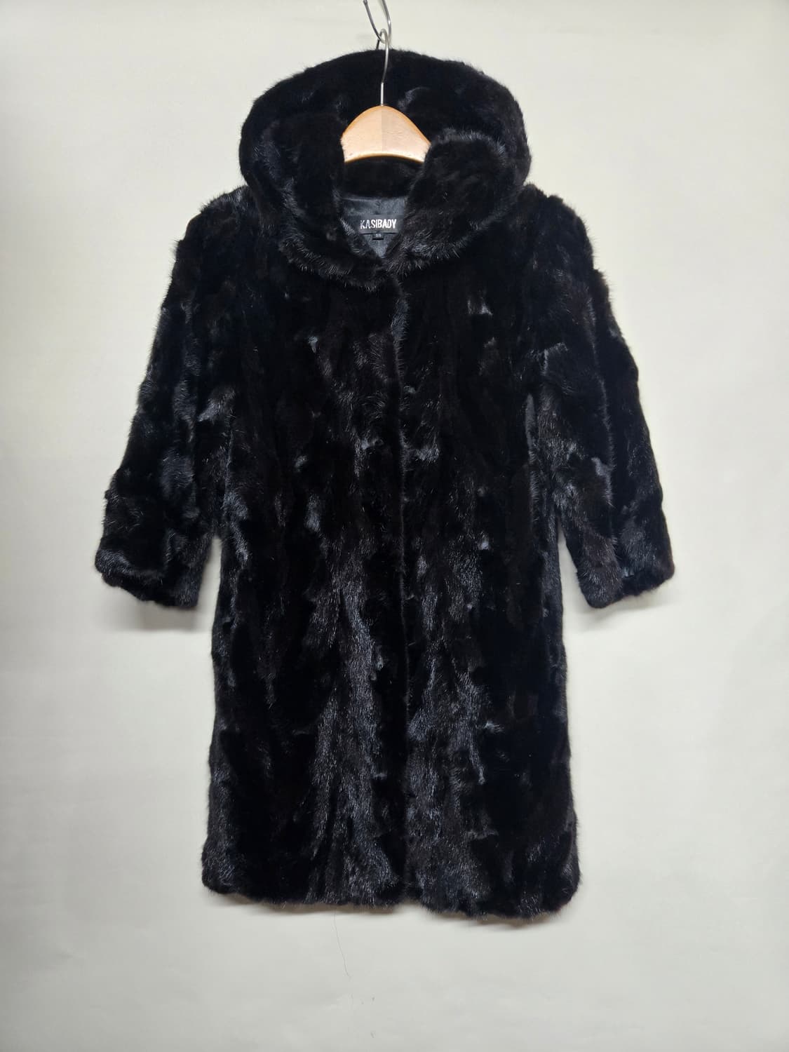 KASI BADY 키시바디 블랙+갈색 8부  롱밍크 코트 55 상품이미지1