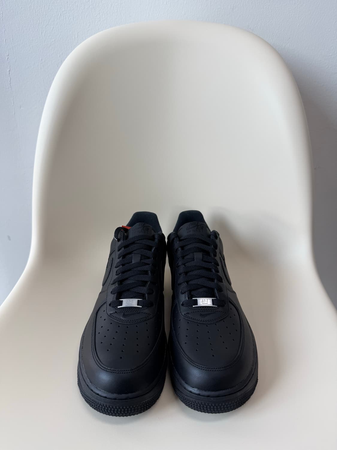 슈프림 x 나이키 에어포스 블랙 상품이미지3